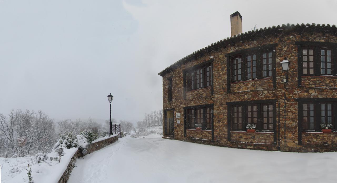 Al Viento, Alojamiento & Turismo Rural Pradena Del Rincon Luaran gambar